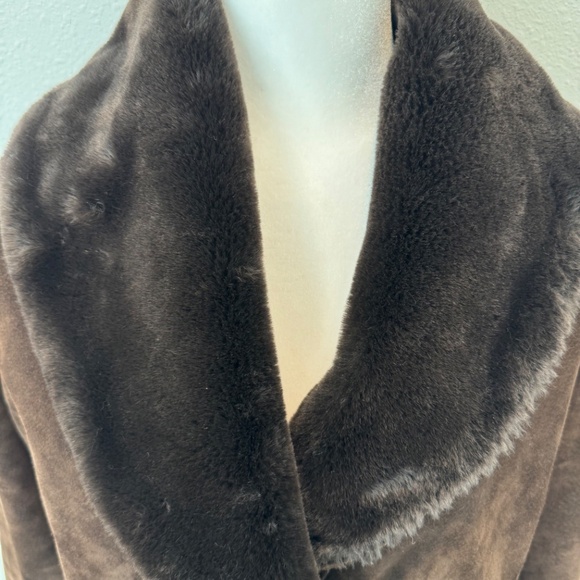Marvin Richards Faux Suede Chocolate Brown Coat Size M Faux Fur Trim & Lining M - Picture 4 of 16